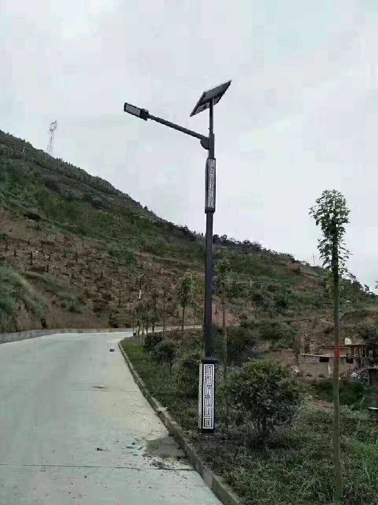 阳春市仿古太阳能路灯